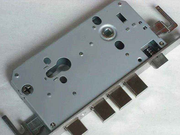 德保24小时上门开锁公司