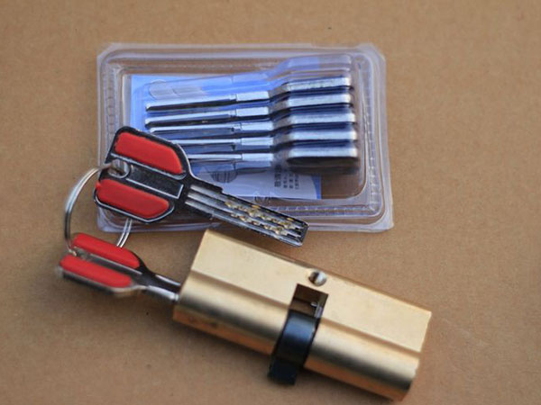 德保24小时上门开锁公司